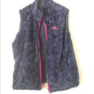 Women’s Northface Vest